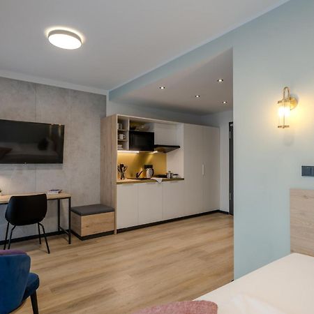 The Base Berlin One Hotel ภายนอก รูปภาพ