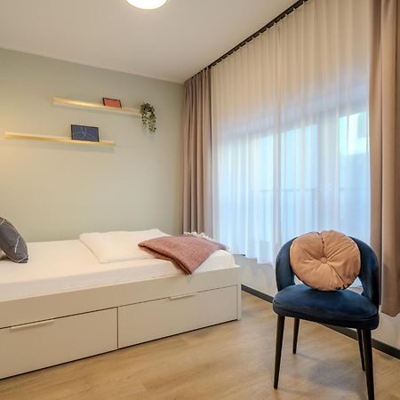 The Base Berlin One Hotel ภายนอก รูปภาพ