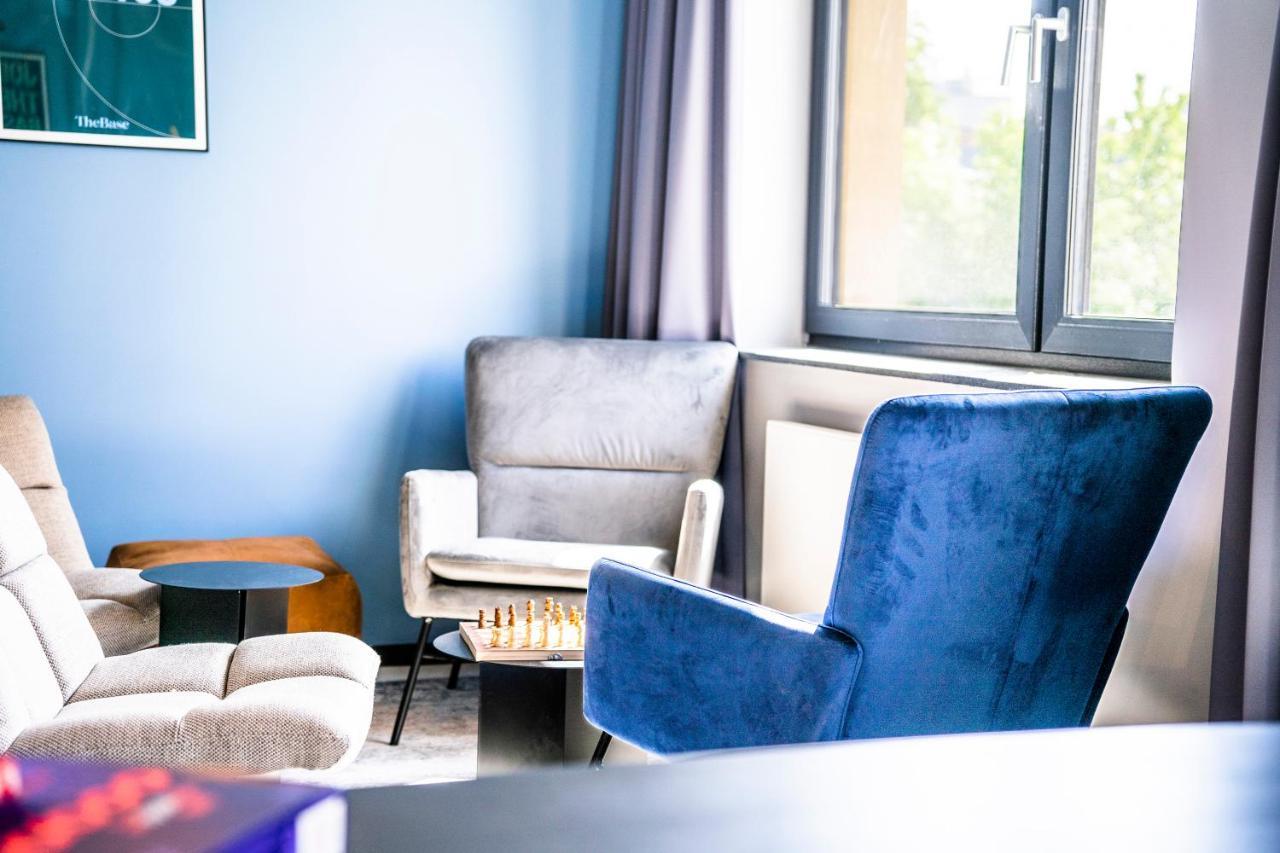The Base Berlin One Hotel ภายนอก รูปภาพ