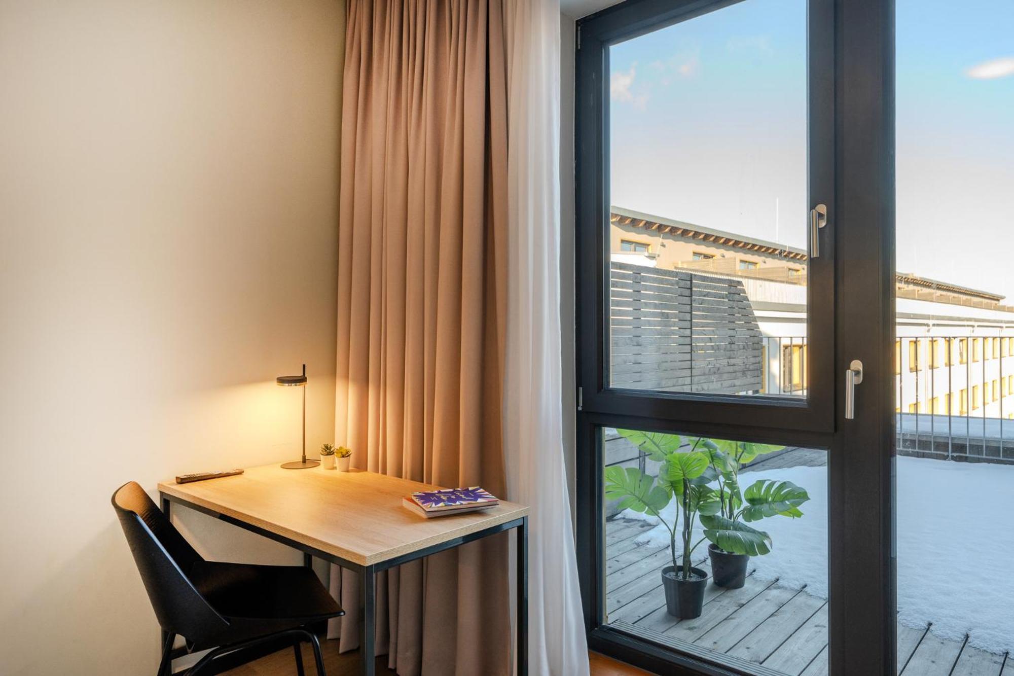 The Base Berlin One Hotel ภายนอก รูปภาพ
